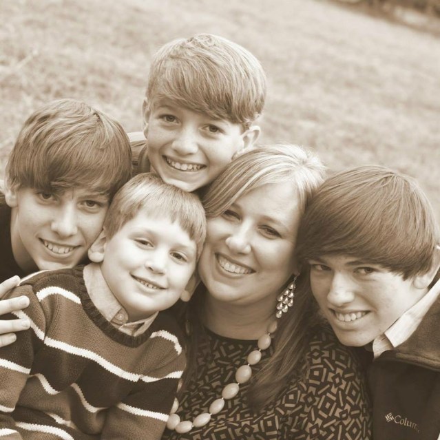 DFC5C8C2-1828-41B1-9026-1F481F294BD0